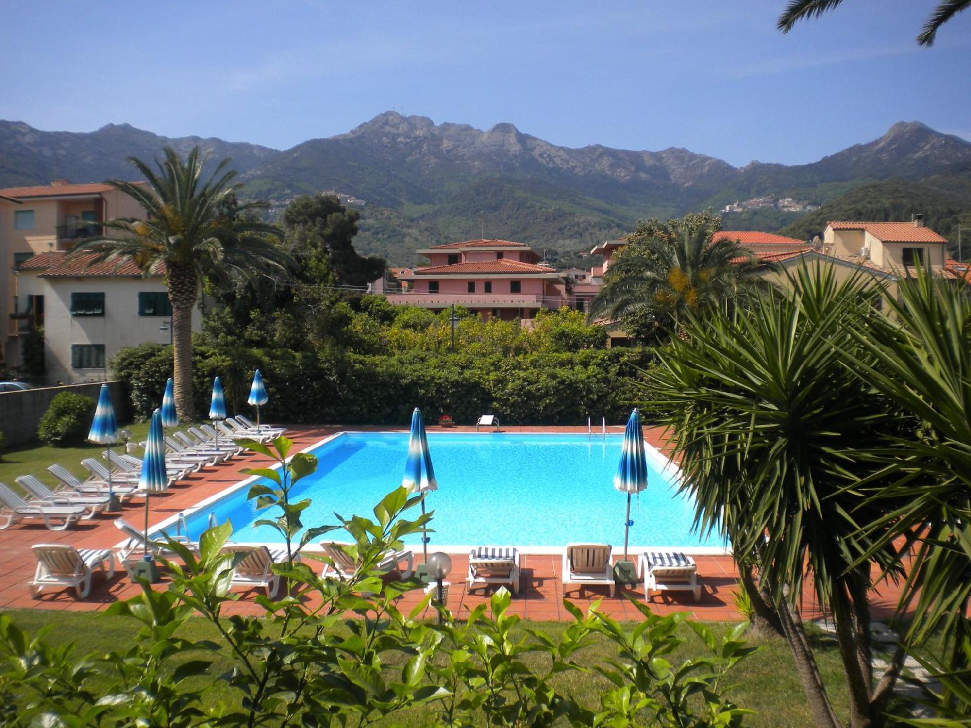 Hotel Marinella Marciana Marina  Extérieur photo